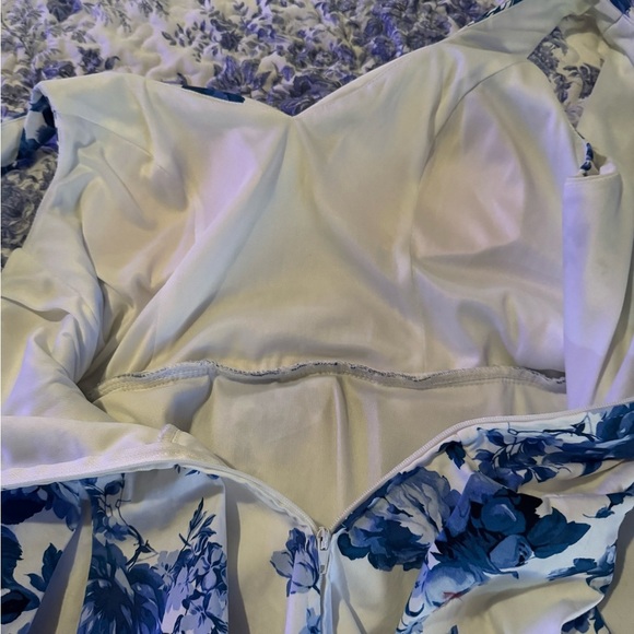 Jun & Ivy Floral Blue and White Dress - Picture 9 of 9